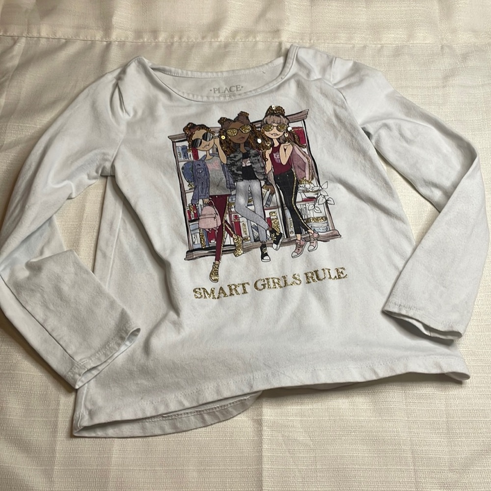 ‼️CLEARANCE 4 for $18‼️ Smart Girls Tee